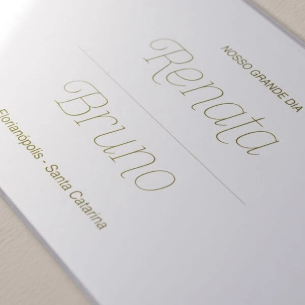 Papeleria personalizada para convites de casamento e eventos especiais.