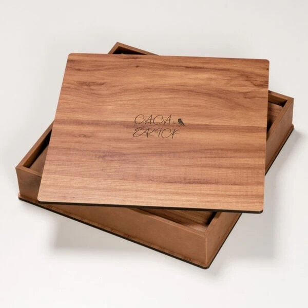 Caixa Wood Presente Madeira, caixa de armazenamento rústica, design elegante, perfeito para decoração e organização.