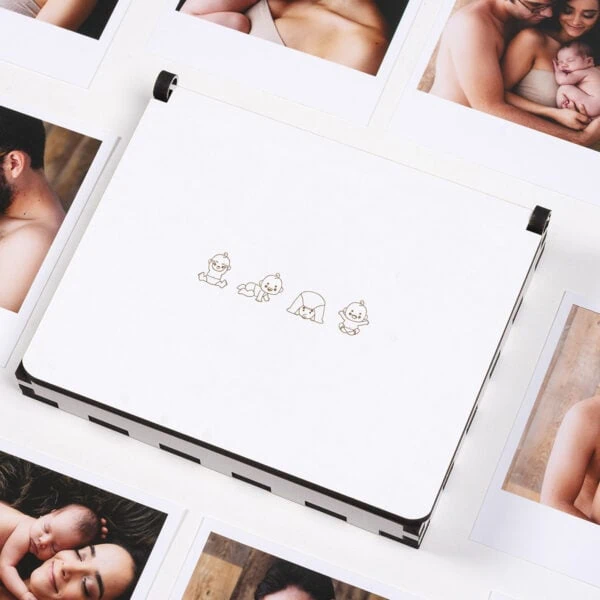 Box Wood 5 Fotografia de fotos de maternidade e recém-nascidos com fundo neutro, destaque para fotos familiares e profissionais.