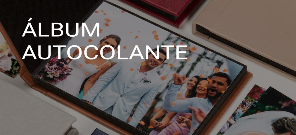 Álbum autocolante personalizado para fotos de eventos e lembranças especiais.