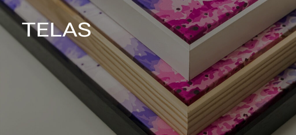 Capa de livros com diferentes tipos de tecidos para artesanato e decoração.